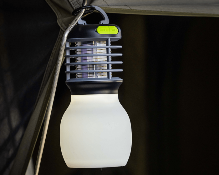 IRONMAN 4X4 - RECHARGEABLE LED LANTERN & BUG ZAPPER