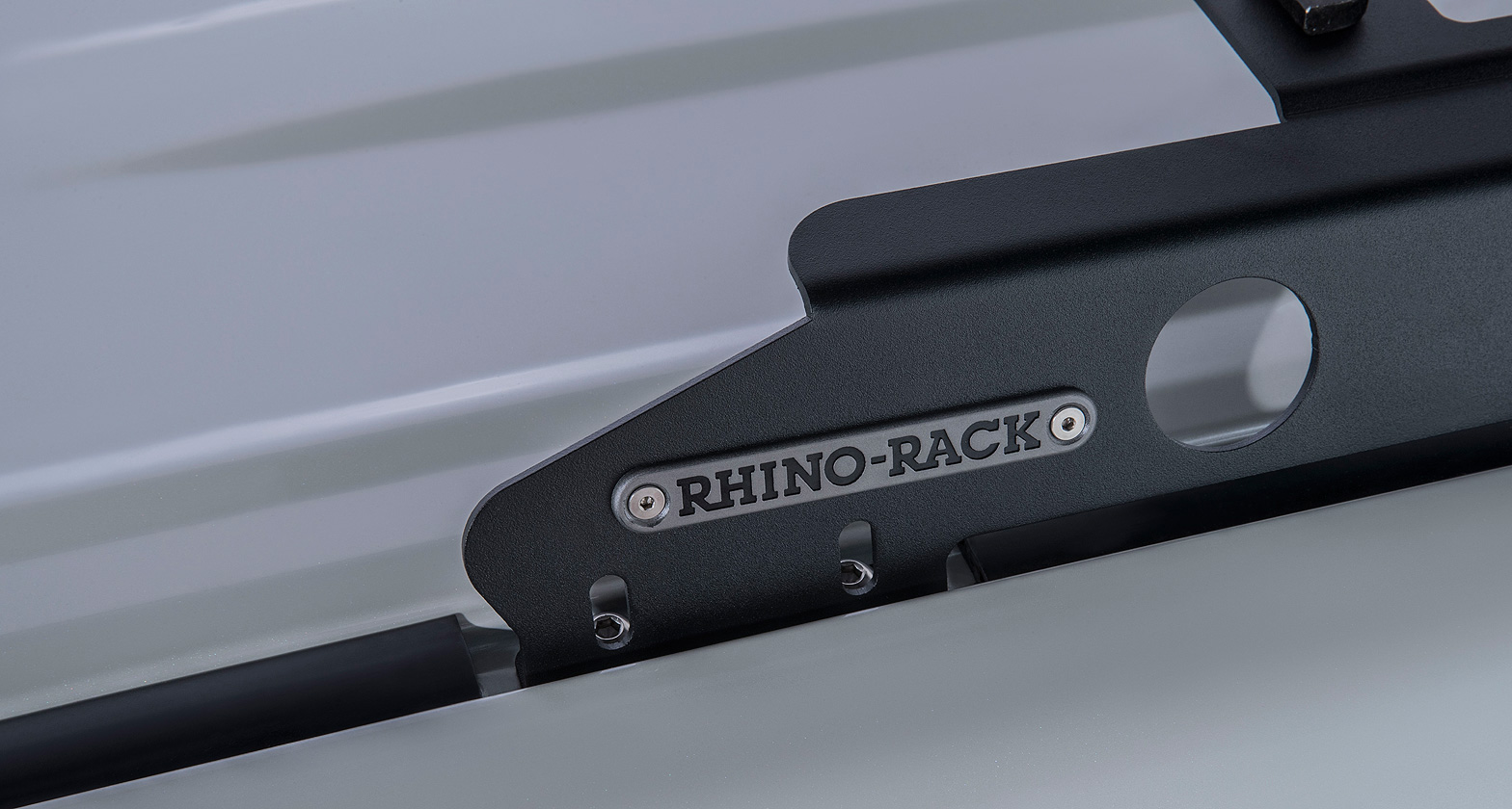 RHINO RACK - TOYOTA LANDCRUISER LC200 07+ SHRT B/BONE - Image 6